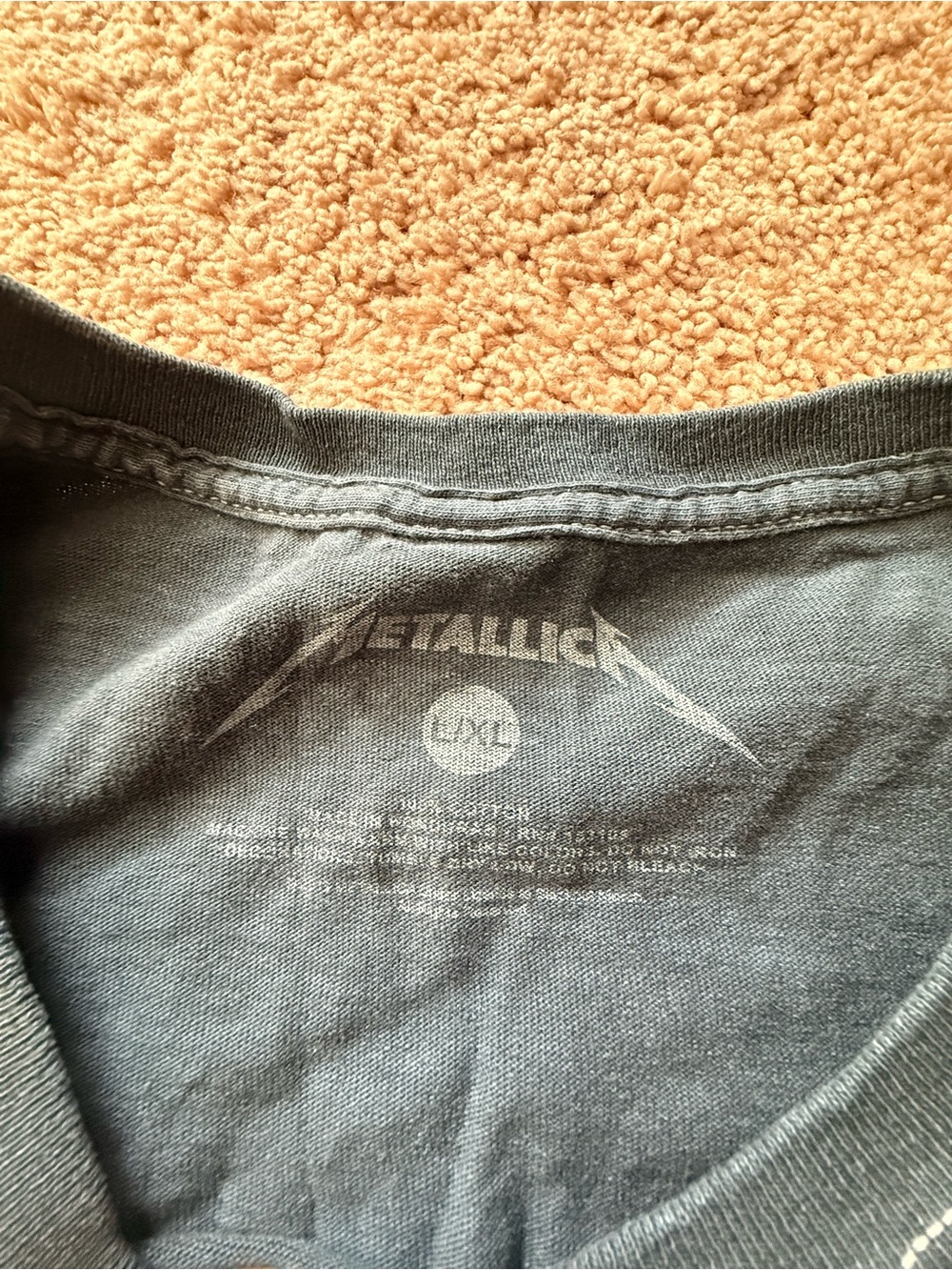 Metallica Navy/Grey Tee with Faded Light Blue Print - Picture 3 of 4